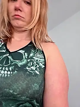 RhondaRump online show from 3, 4, 2026