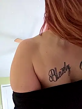 Snapshot of RhondaRump chatting on 4, 2, 2026 RhondaRump online show from 4, 2, 2026