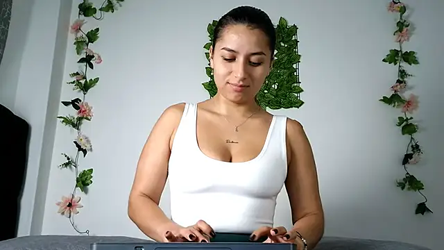 abella-lemus online show from 4, 2, 2026