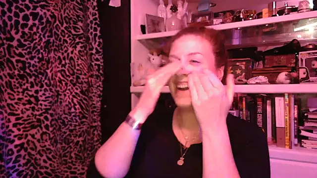 RasheleErotica online show from 5, 12, 2025