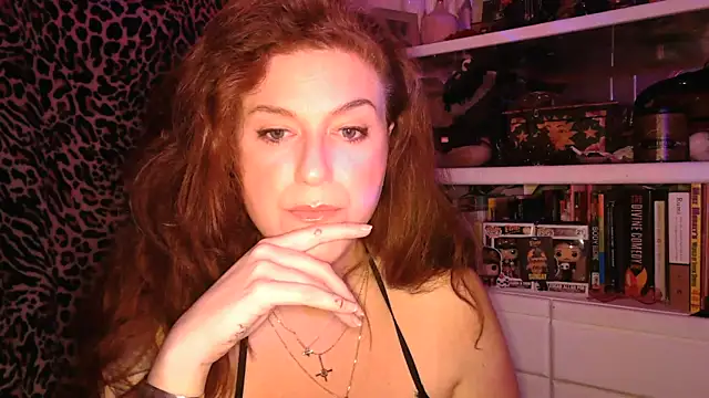 RasheleErotica online show from 21, 12, 2025