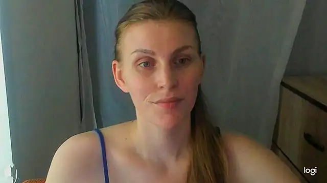 JuliaMuuun online show from 14, 6, 2026