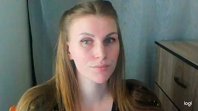 JuliaMuuun online show from 13, 6, 2026