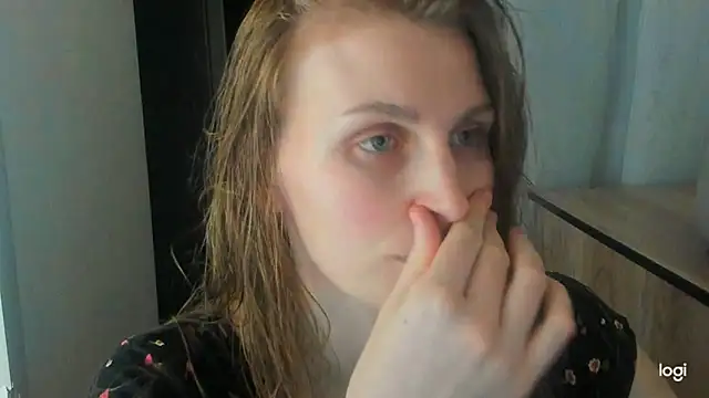 JuliaMuuun online show from 15, 6, 2026