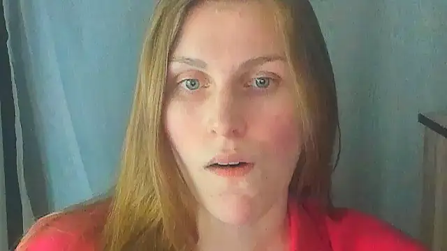 JuliaMuuun online show from 10, 6, 2026