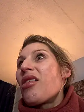 BaddieBossXX2 online show from 23, 11, 2025