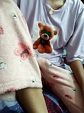 Snapshot of Sandhya_77 chatting on 28, 10, 2025 Sandhya 77 online show from 28, 10, 2025