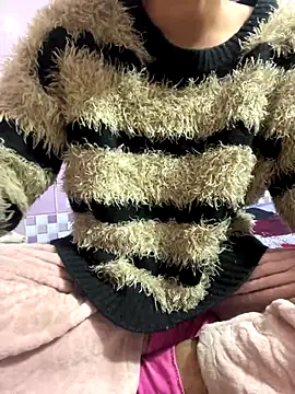 Snapshot of Sandhya_77 chatting on 23, 12, 2025 Sandhya 77 online show from 23, 12, 2025