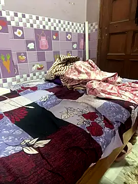 Snapshot of Sandhya_77 chatting on 18, 12, 2025 Sandhya 77 online show from 18, 12, 2025