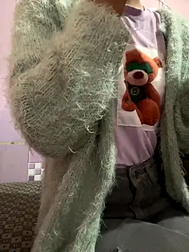 Snapshot of Sandhya_77 chatting on 2, 11, 2025 Sandhya 77 online show from 2, 11, 2025