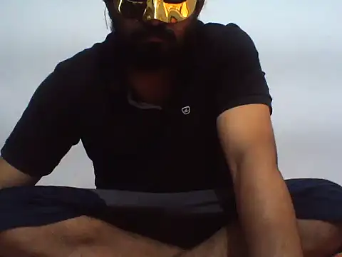 couplehy online show from 28, 9, 2025