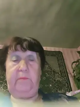 CrystalLime6411 online show from 8, 7, 2026