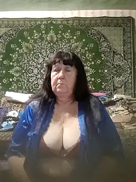 CrystalLime6411 online show from 22, 10, 2025