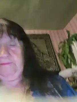 CrystalLime6411 online show from 1, 6, 2026