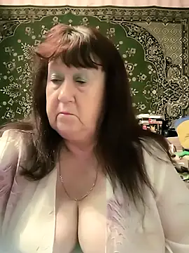 CrystalLime6411 online show from 12, 5, 2026