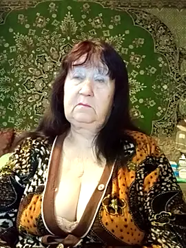 CrystalLime6411 online show from 12, 3, 2026