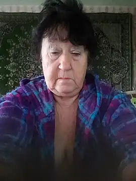 CrystalLime6411 online show from 28, 9, 2025