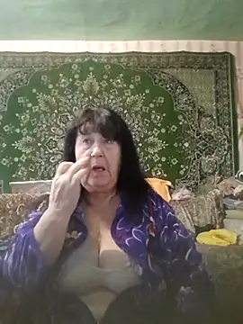 CrystalLime6411 online show from 17, 10, 2025