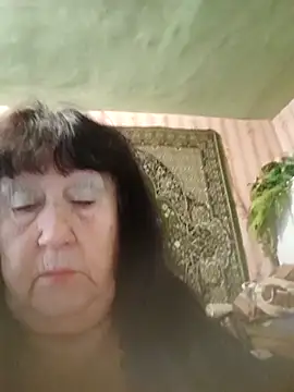 CrystalLime6411 online show from 21, 10, 2025