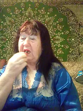 CrystalLime6411 online show from 11, 3, 2026