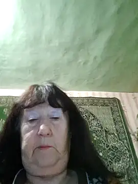 CrystalLime6411 online show from 30, 11, 2025