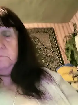 CrystalLime6411 online show from 11, 5, 2026