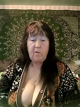 CrystalLime6411 online show from 13, 3, 2026