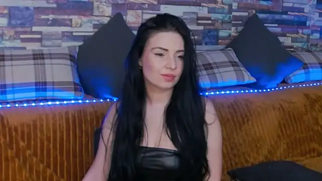 GrayLunna online show from 16, 12, 2025