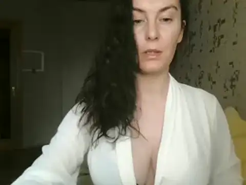 KatalinaQE online show from 9, 10, 2025