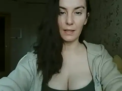 KatalinaQE online show from 3, 10, 2025