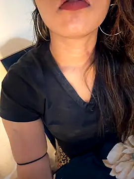 sexy-sukriti online show from 2, 12, 2025