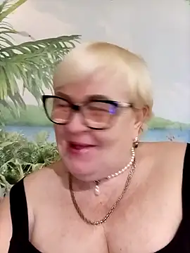 VioletSweet5566 online show from 20, 3, 2026