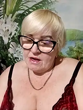 VioletSweet5566 online show from 25, 3, 2026