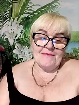 VioletSweet5566 online show from 29, 4, 2026