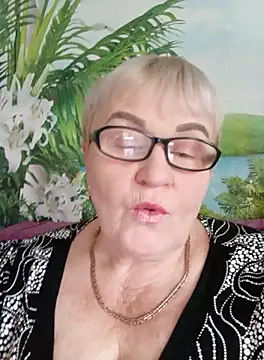 VioletSweet5566 online show from 6, 10, 2025