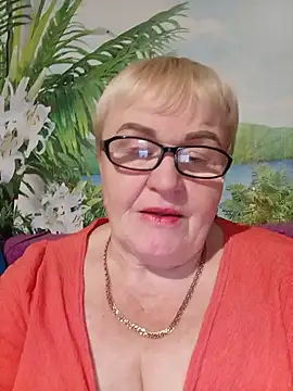 VioletSweet5566 online show from 28, 9, 2025