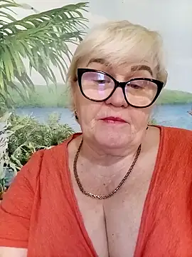 VioletSweet5566 online show from 4, 4, 2026