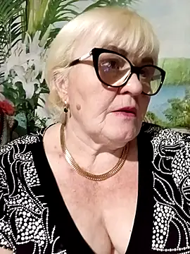 VioletSweet5566 online show from 10, 5, 2026