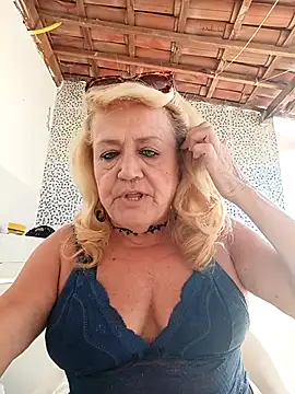 Snapshot of Belladama61 chatting on 30, 11, 2025 Belladama61 online show from 30, 11, 2025