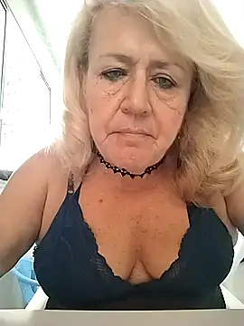 Belladama61 online show from 6, 3, 2026