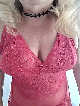 Snapshot of Belladama61 chatting on 29, 11, 2025 Belladama61 online show from 29, 11, 2025