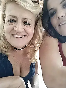 Snapshot of Belladama61 chatting on 15, 10, 2025 Belladama61 online show from 15, 10, 2025