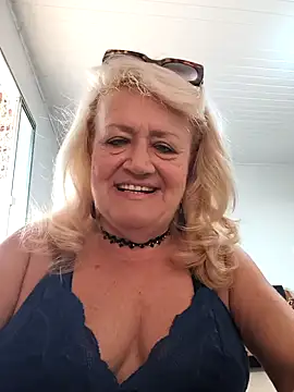 Belladama61 online show from 4, 5, 2026