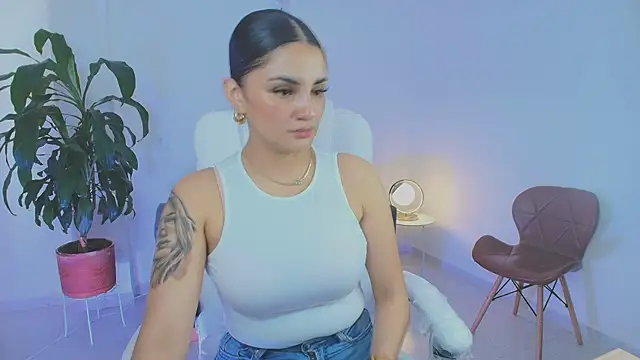 Julieta92  online show from 8, 5, 2026