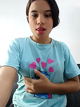 Little-Pussy-Sweet online show from 7, 11, 2025