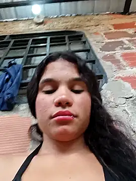 Little-Pussy-Sweet online show from 18, 9, 2025