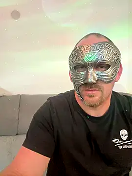 Snapshot of Celin_Luca210 chatting on 10, 9, 2025 Celin Luca210 online show from 10, 9, 2025