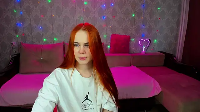 Molly Kitty online show from 29, 9, 2025