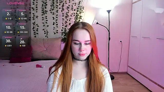 Molly Kitty online show from 14, 11, 2025