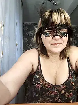 AliceGold5231 online show from 11, 11, 2025